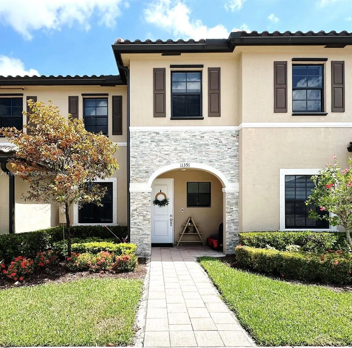 3 bedroom 2 bath for sale at 11391 SW 248th Ter # 11391, Homestead FL 33032