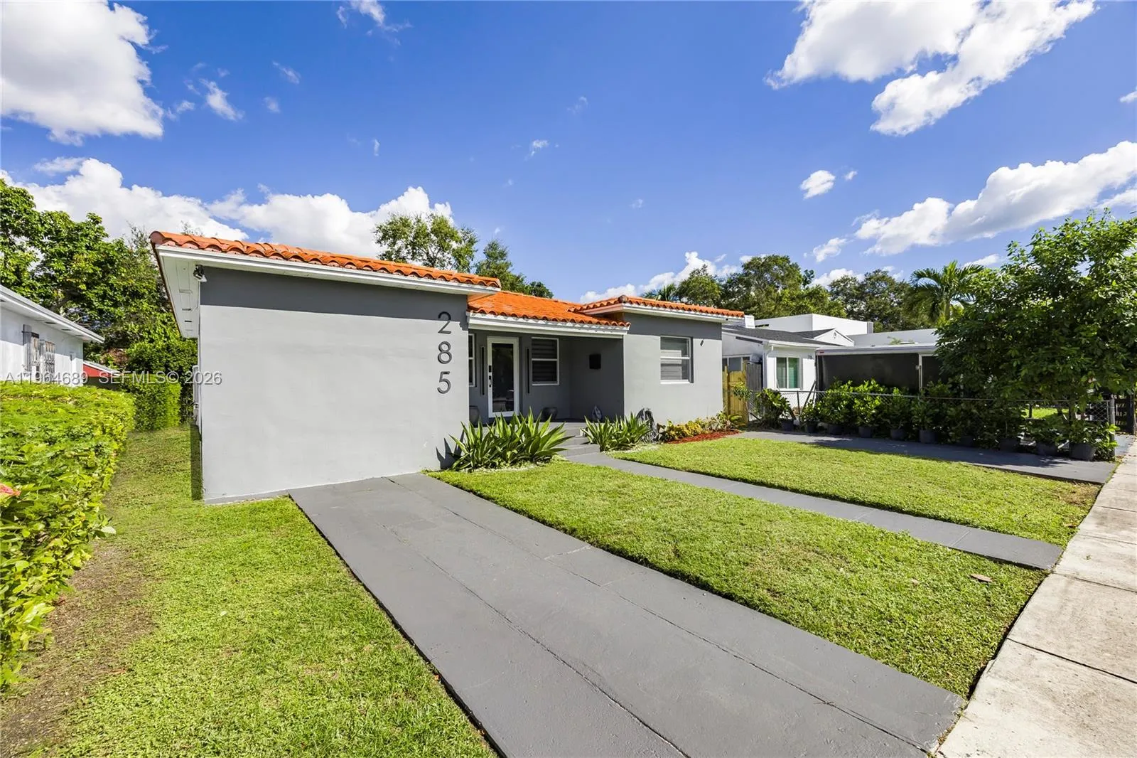 285 NW 45th St, Miami FL 33127