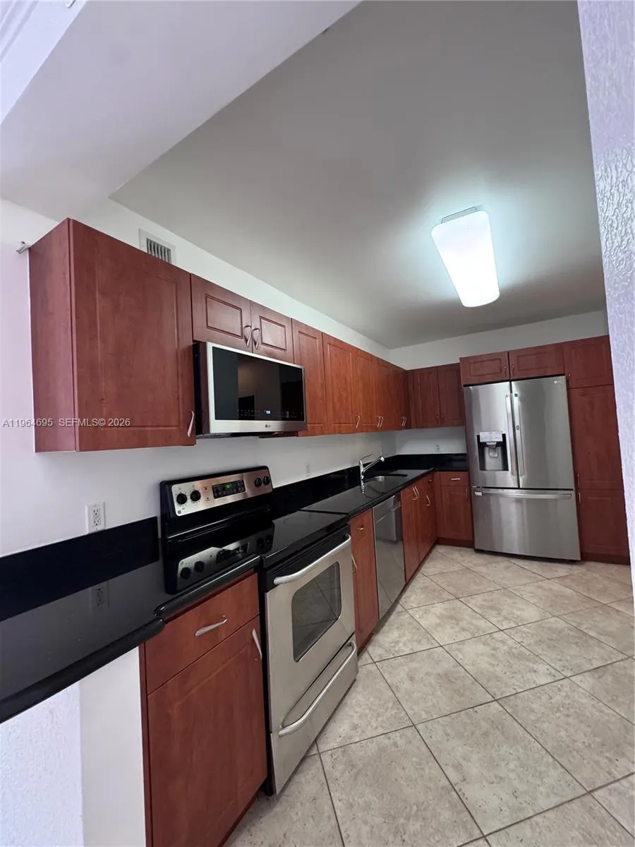 401 N 69th St # 607, Miami Beach FL 33141