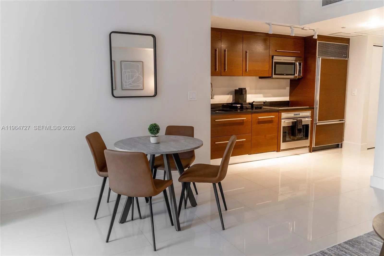 475 Brickell Ave # 3510, Miami FL 33131