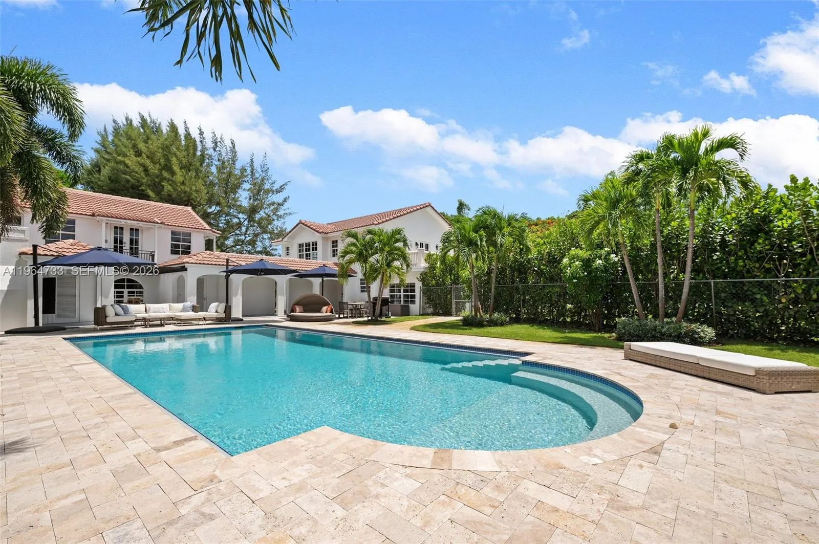 4 bedroom 5 bath for sale at 321 SW 1st Ave, Boynton Beach FL 33435