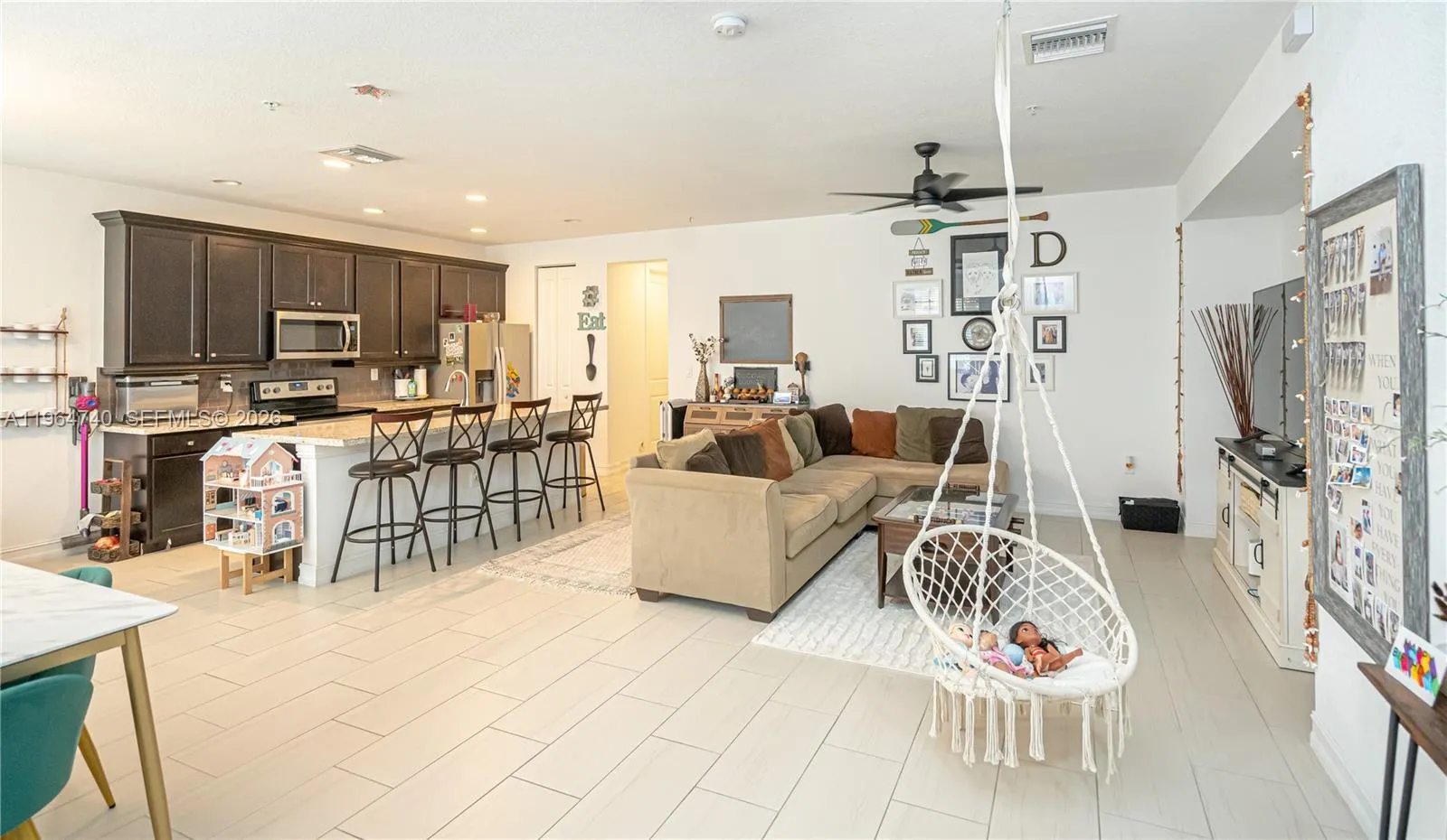 3 bedroom 3 bath for sale at 11660 SW 13th Ct, Pembroke Pines FL 33025