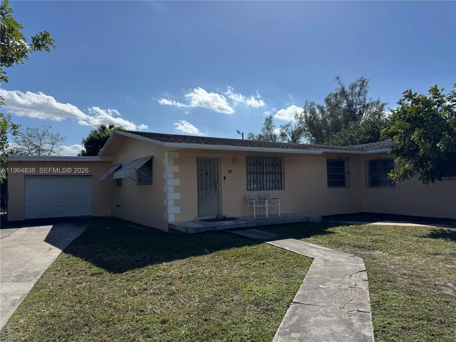 36 NW 151st St, Miami FL 33169