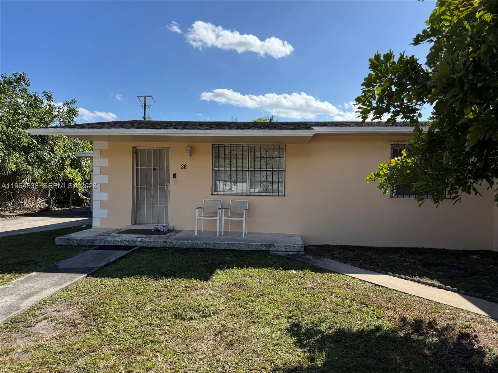 36 NW 151st St, Miami FL 33169