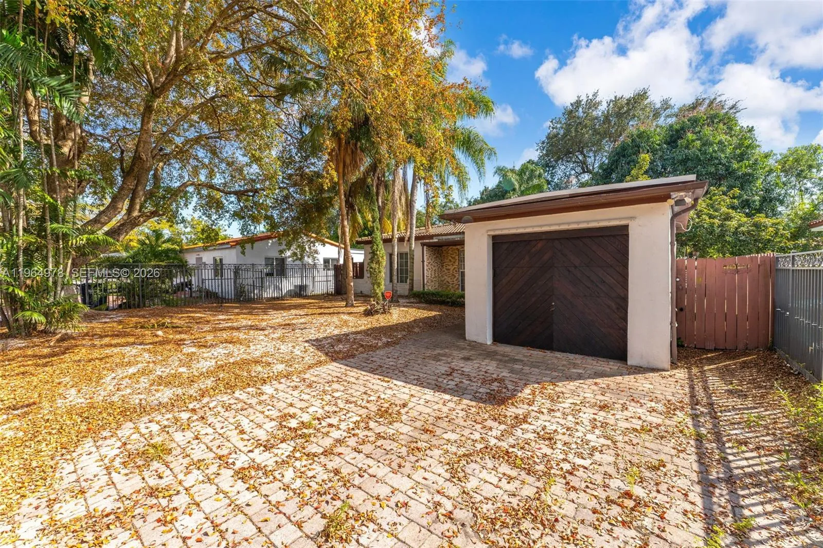 4220 SW 13th St, Miami FL 33134