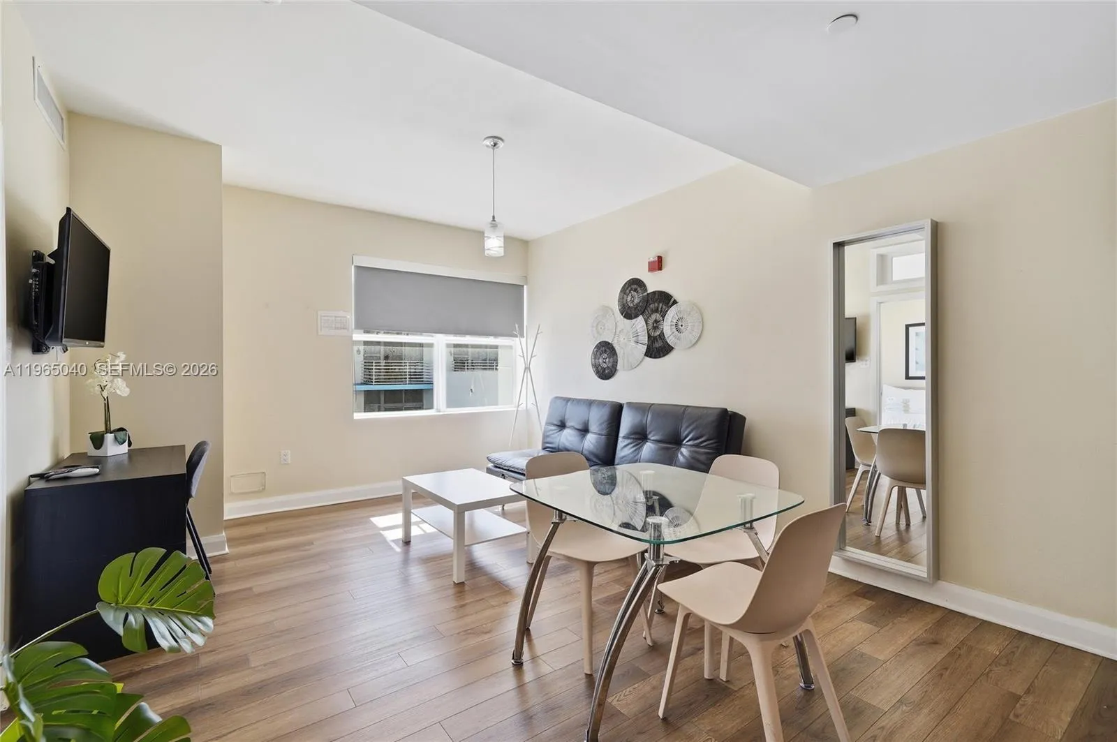1060 Ocean Dr # D304, Miami Beach FL 33139