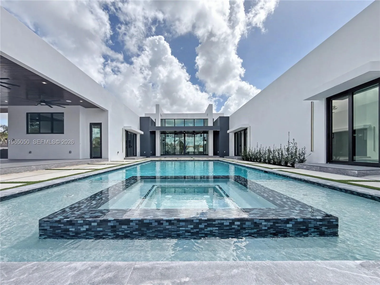 5 bedroom 6 bath for sale at 11481 SW 93 St, Miami FL 33176