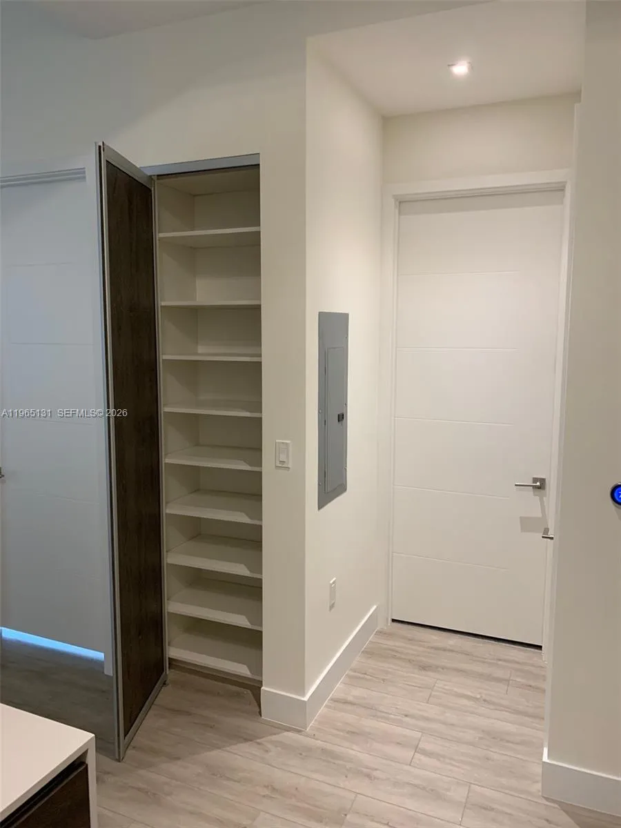 301 Altara Ave # 206, Coral Gables FL 33146