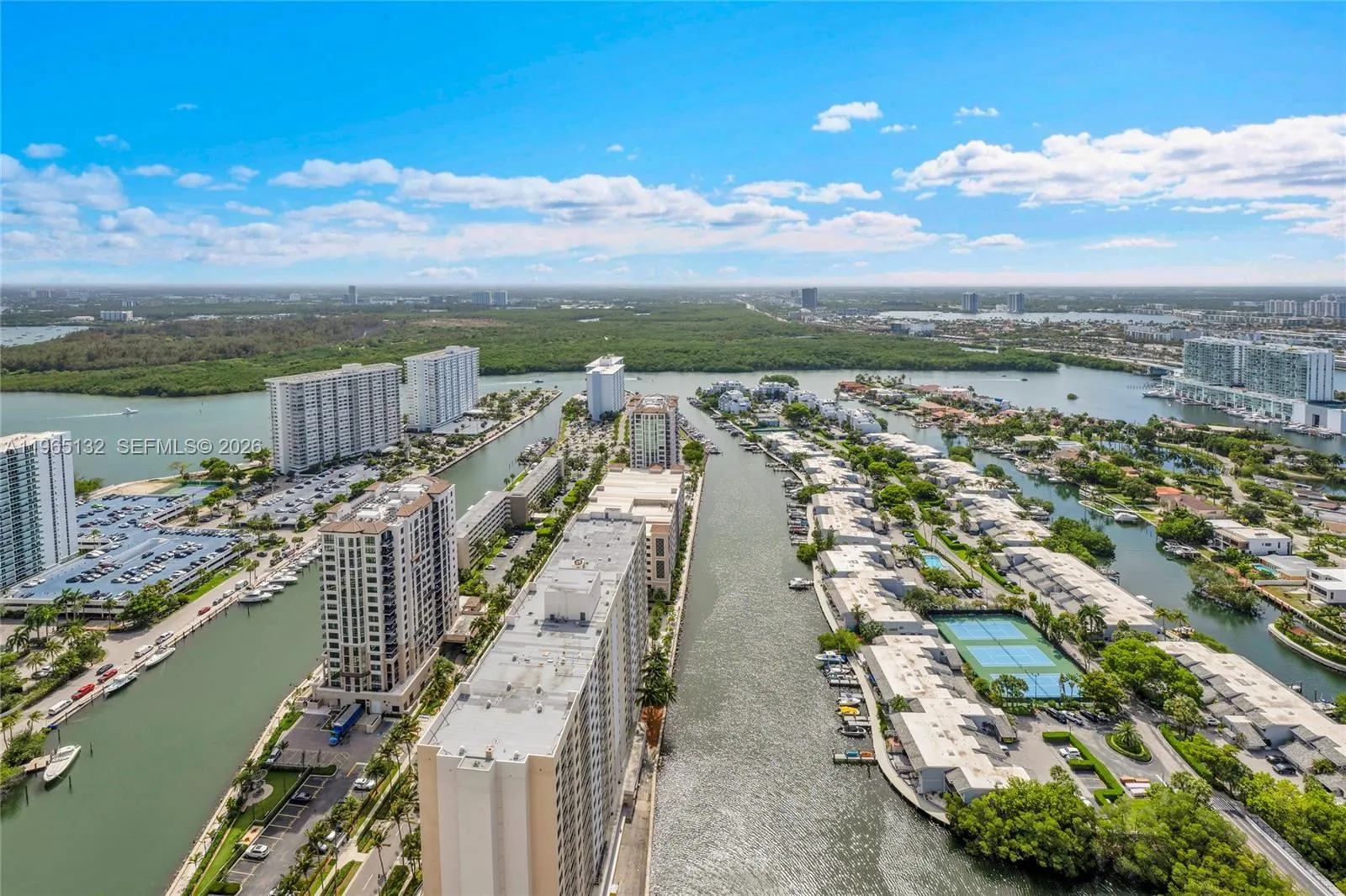 16001 COLLINS AV # 3805, Sunny Isles Beach FL 33160
