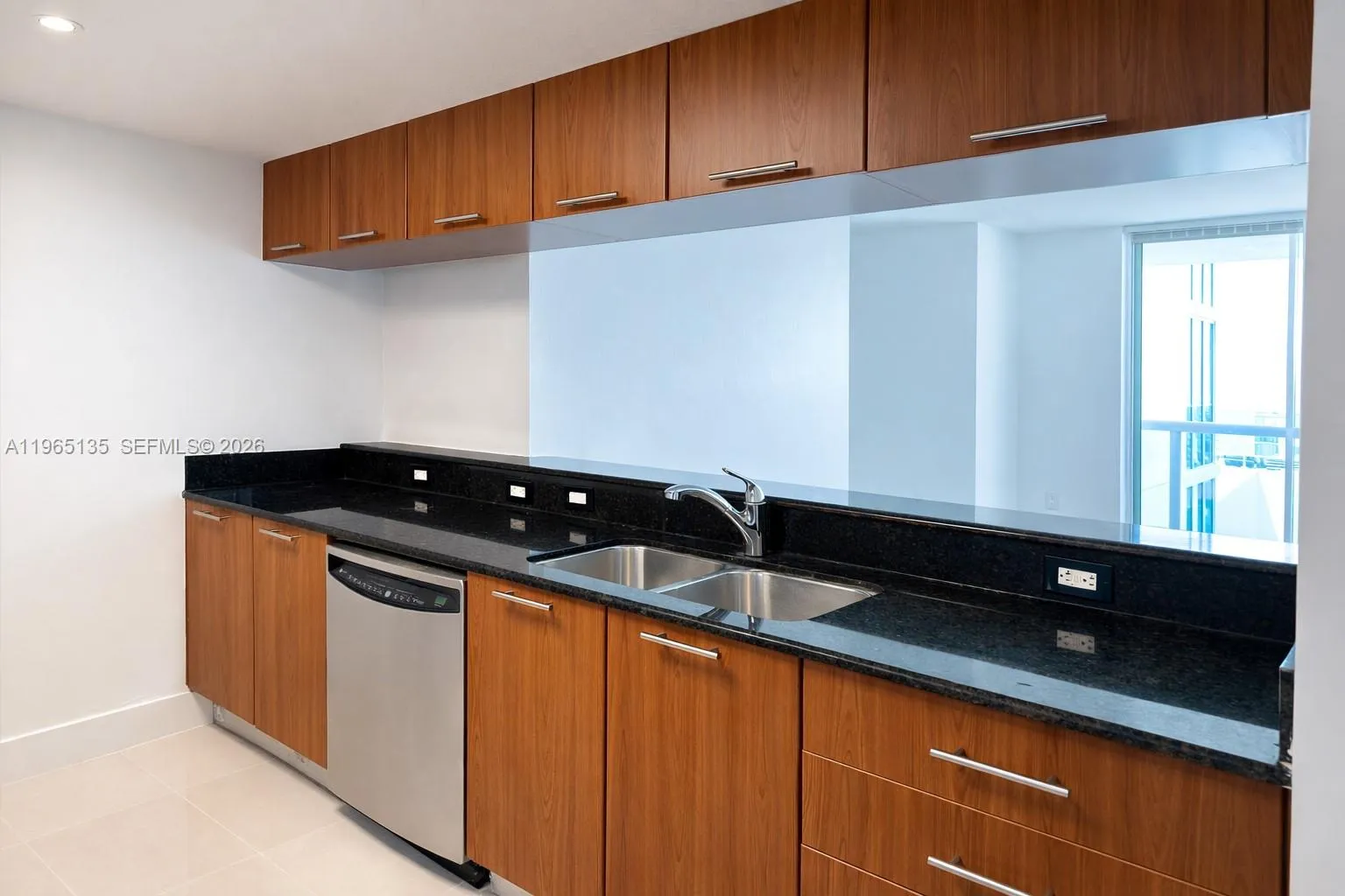 1800 N Bayshore Dr # 4102, Miami FL 33132