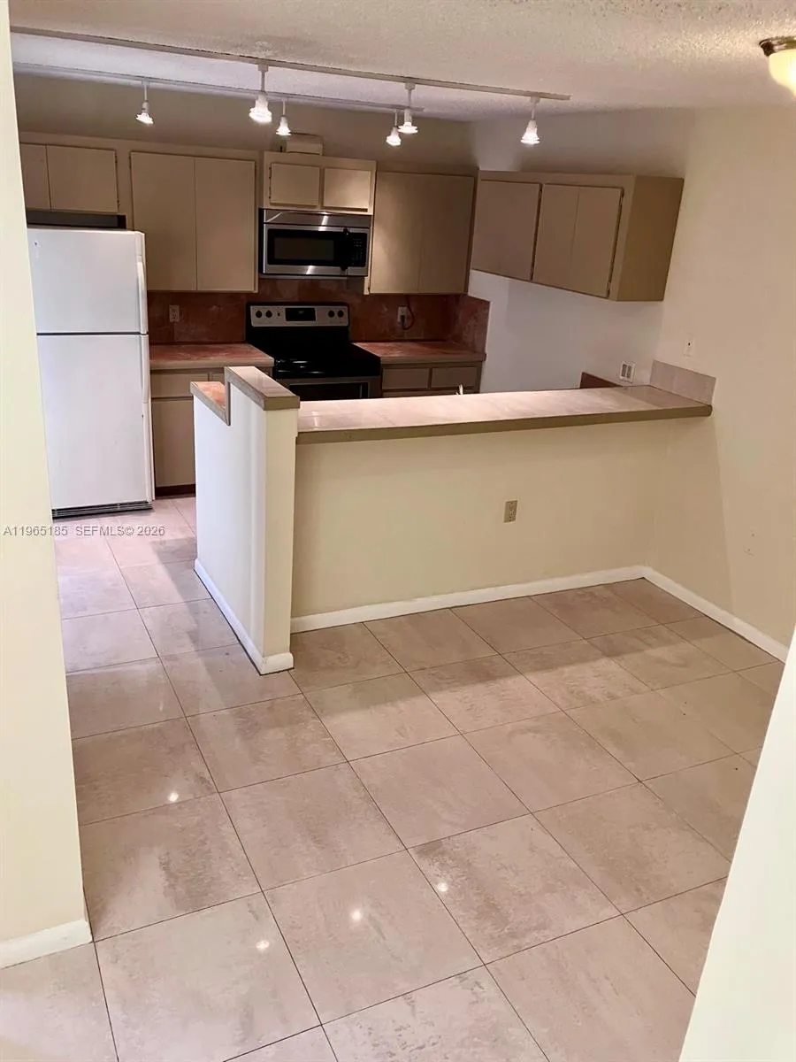 2610 26th way, Riviera Beach FL 33407