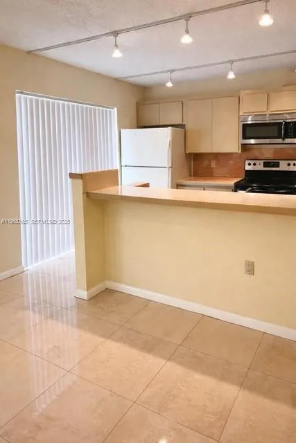 2610 26th way, Riviera Beach FL 33407