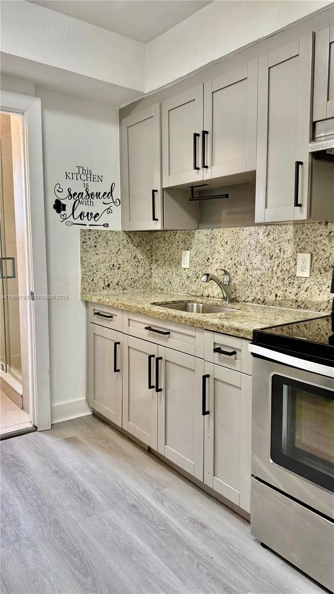 2238 NW 5th St # 1, Miami FL 33125