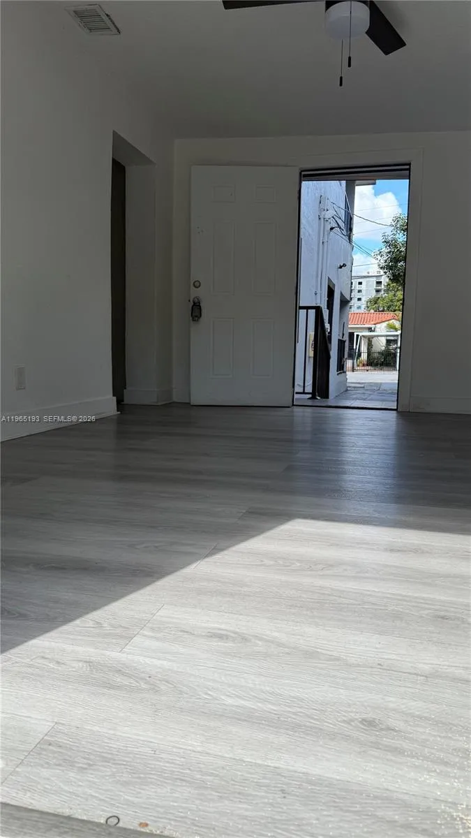 2238 NW 5th St # 1, Miami FL 33125