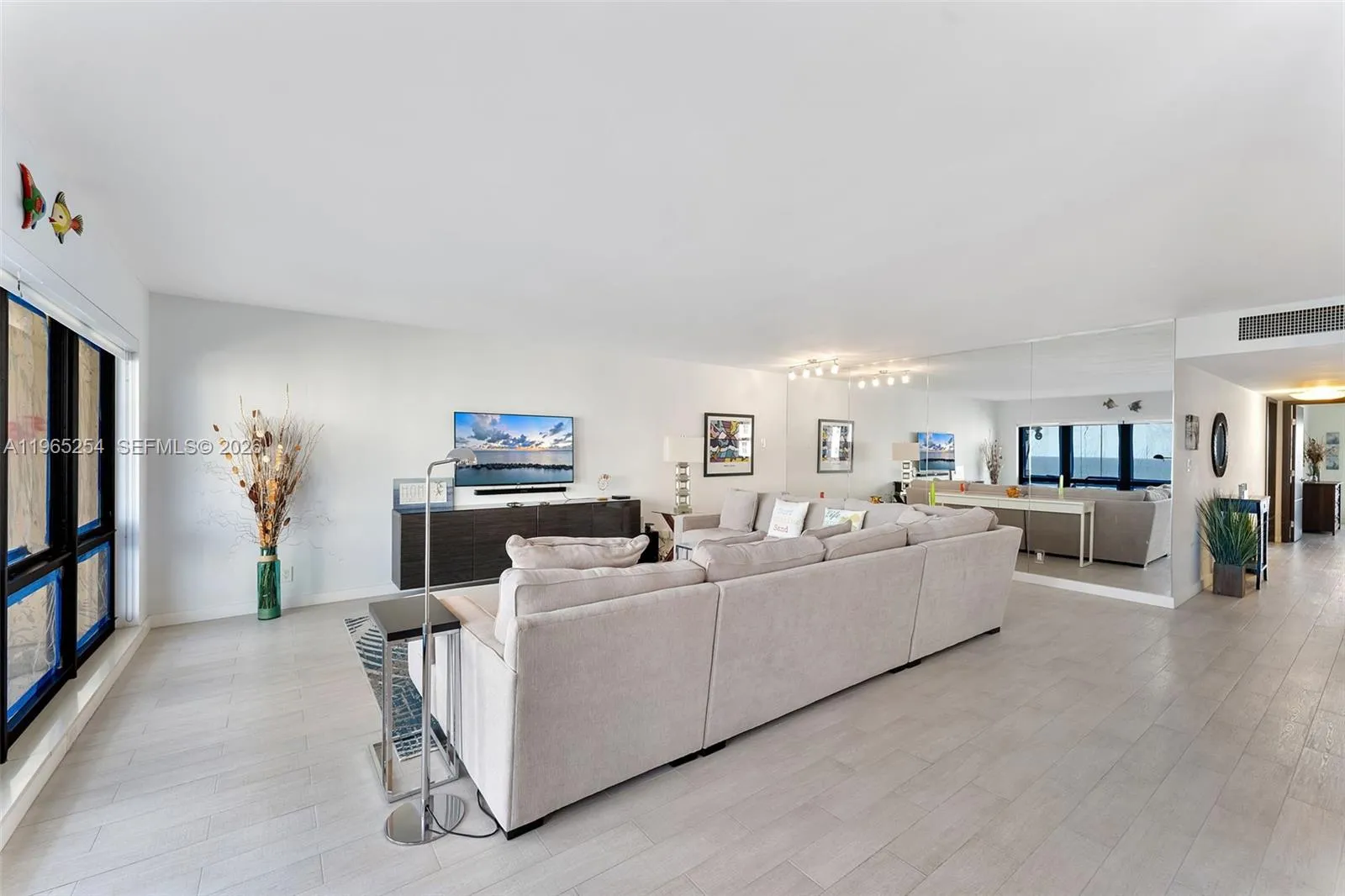 5100 N Ocean Blvd # 916, Lauderdale By The Sea FL 33308