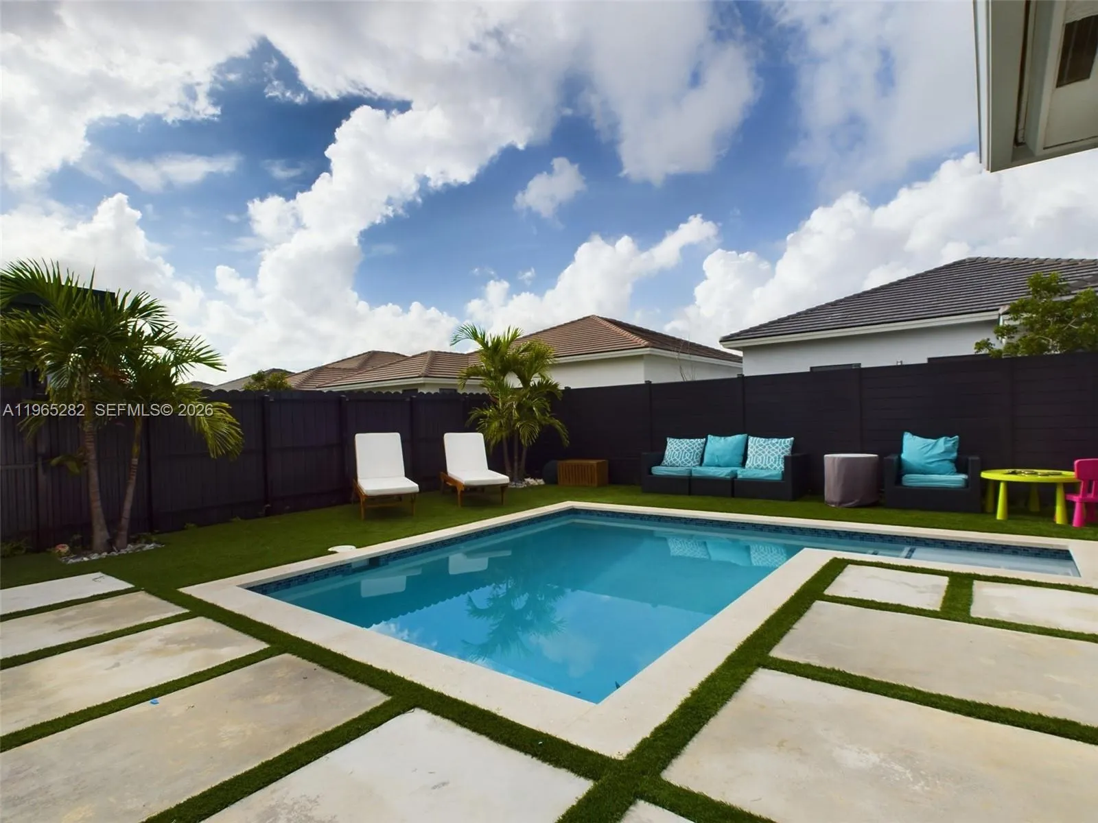 14560 SW 22nd Ter, Miami FL 33175