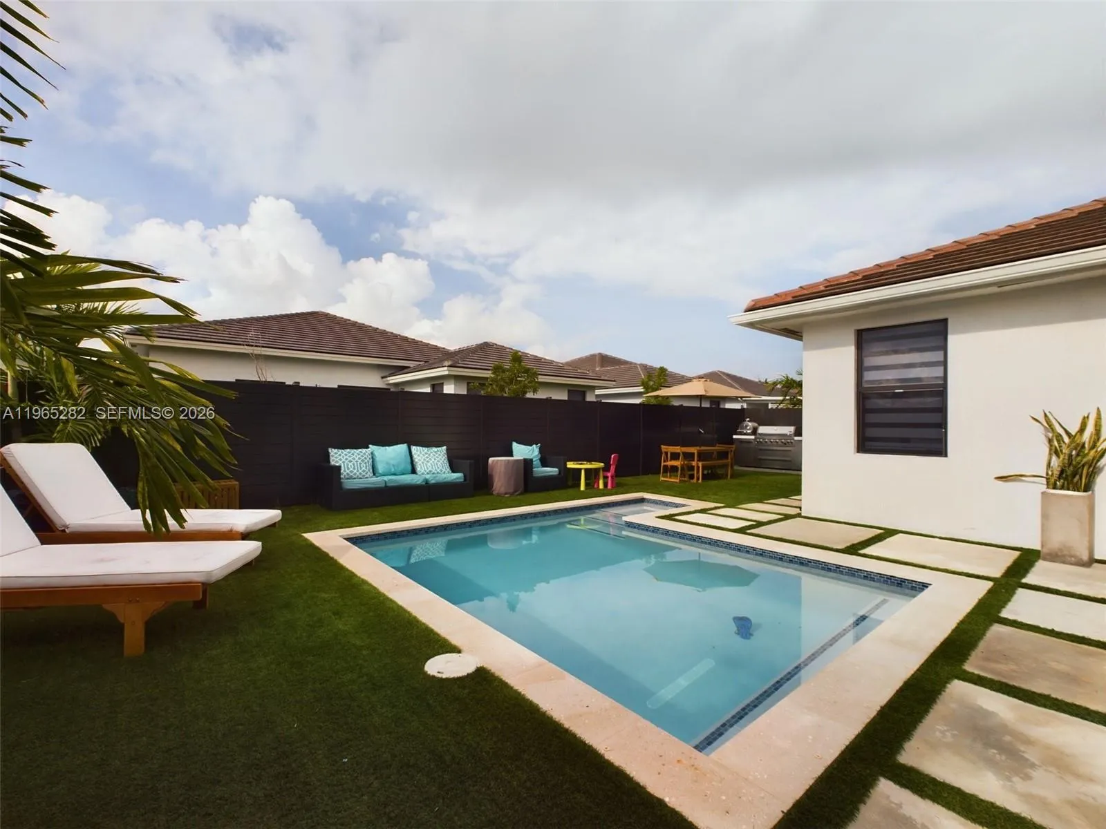 14560 SW 22nd Ter, Miami FL 33175