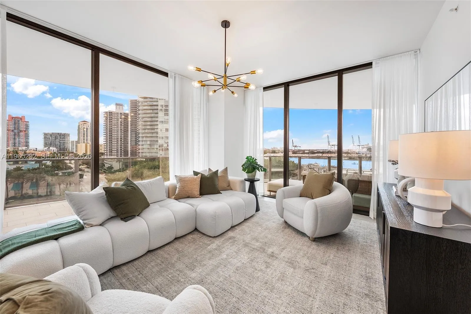 3 bedroom 3 bath for sale at 500 Alton Rd # 901, Miami Beach FL 33139