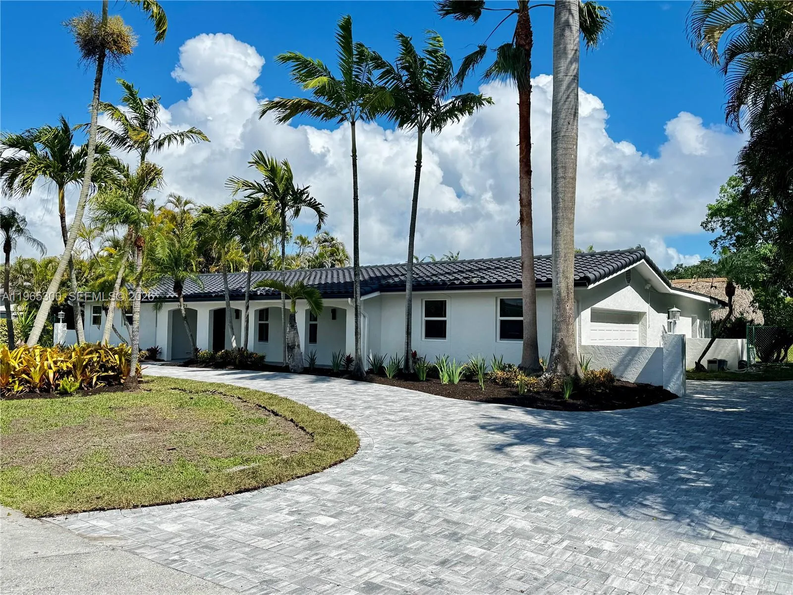 4 bedroom 3 bath for sale at 14675 SW 78th Ave, Palmetto Bay FL 33158