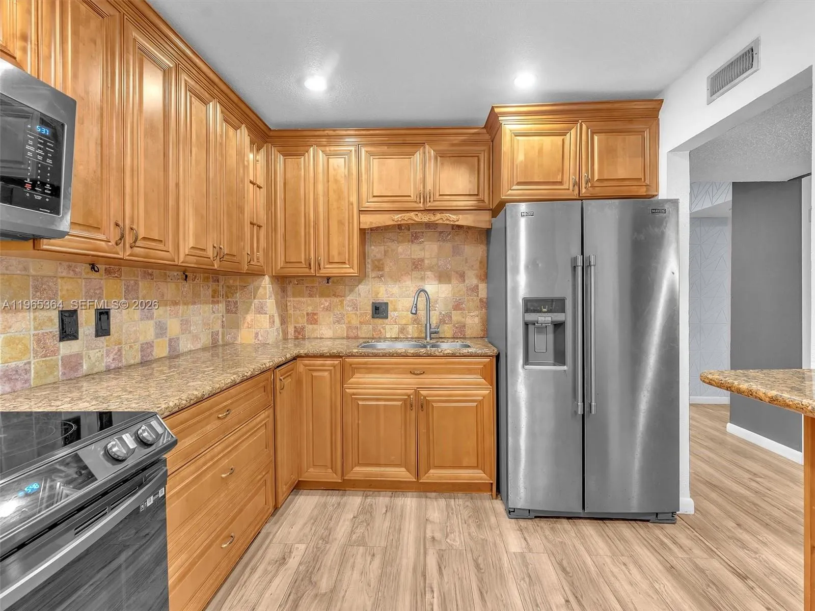 6201 N Falls Cir Dr # 210, Lauderhill FL 33319