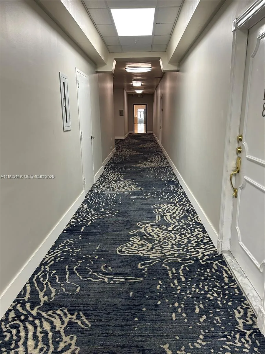 5601 Collins Ave CU-9, Miami Beach FL 33140