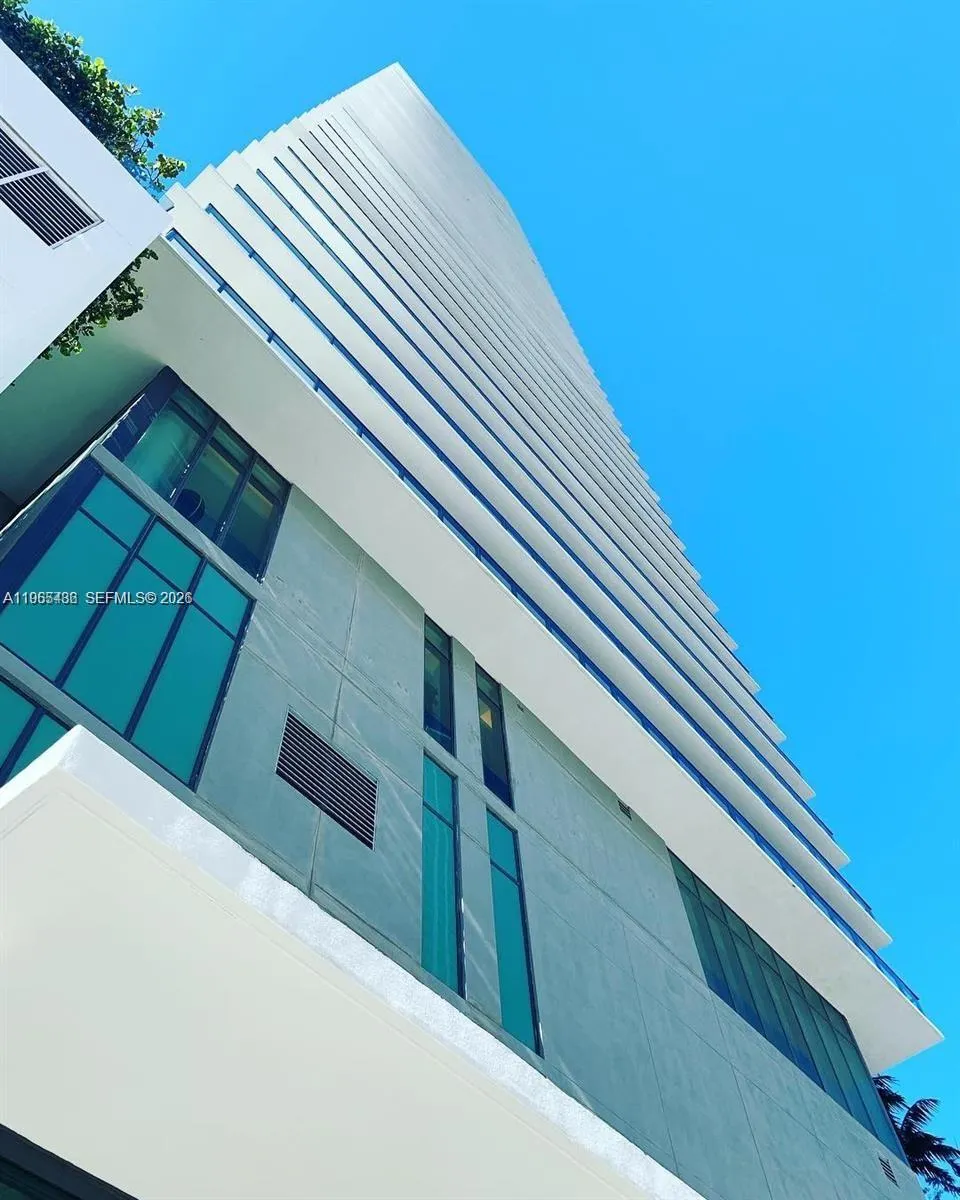 30 Terrace NE 475 # 5, Miami FL 33137
