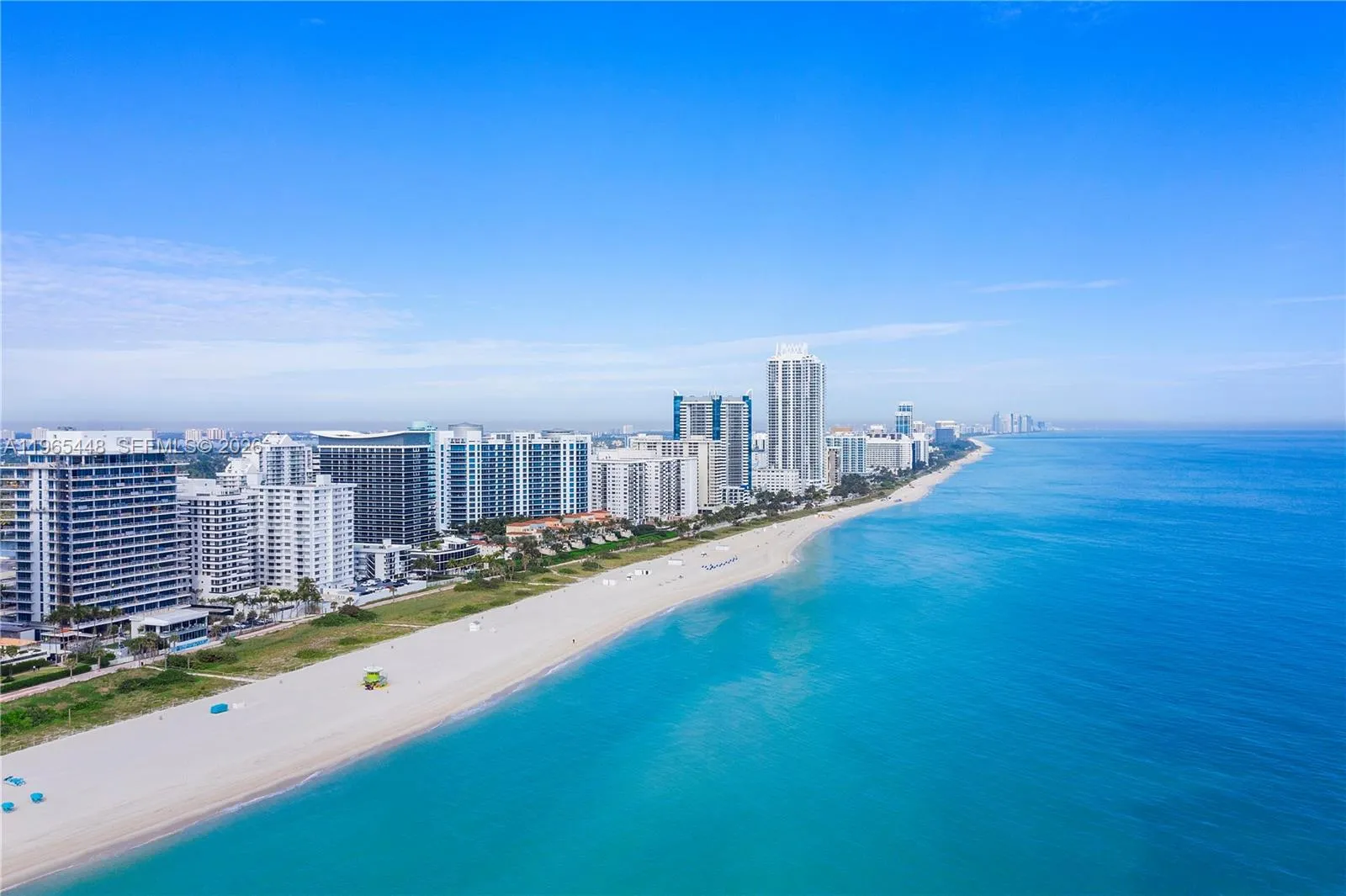 1 bedroom 1 bath for sale at 5601 Collins Ave # 423, Miami Beach FL 33140