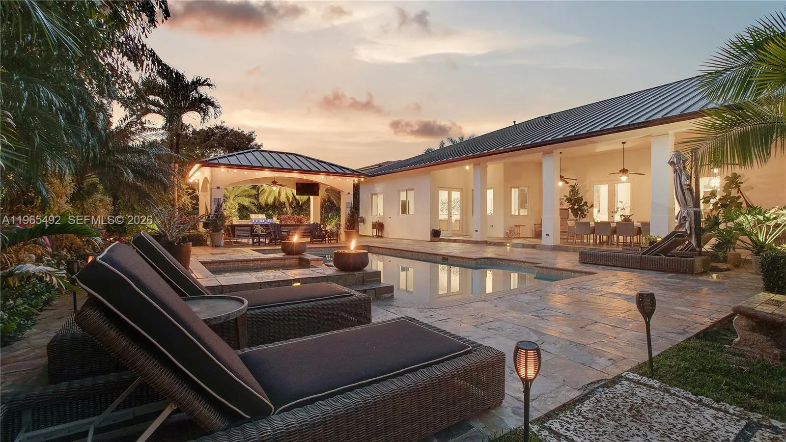 6 bedroom 5 bath for sale at 8050 SW 175th St, Palmetto Bay FL 33157