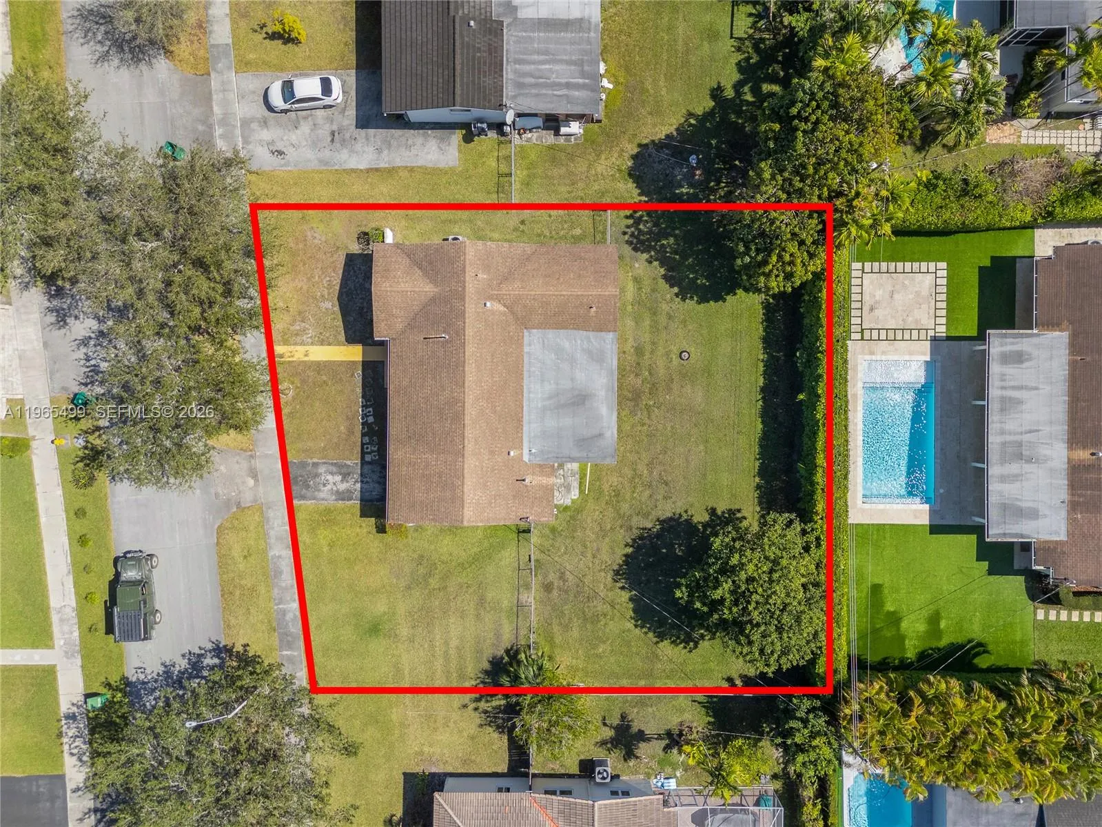 8970 SW 82nd St, Miami FL 33173