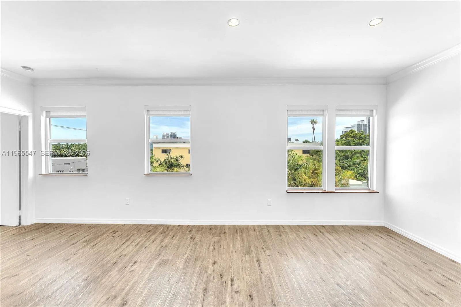 737 Jefferson Ave # 305, Miami Beach FL 33139