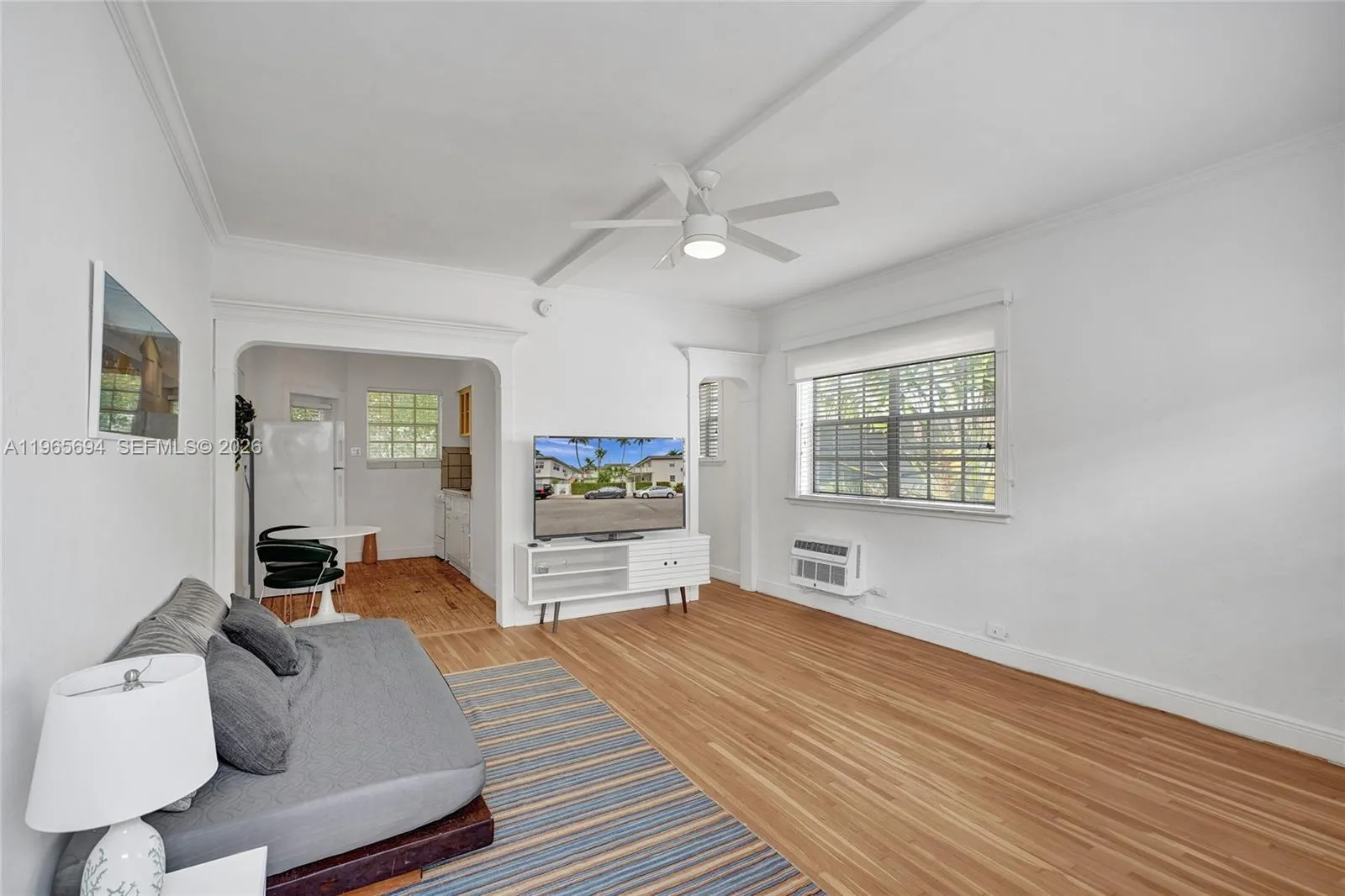 717 Espanola Way # 204, Miami Beach FL 33139