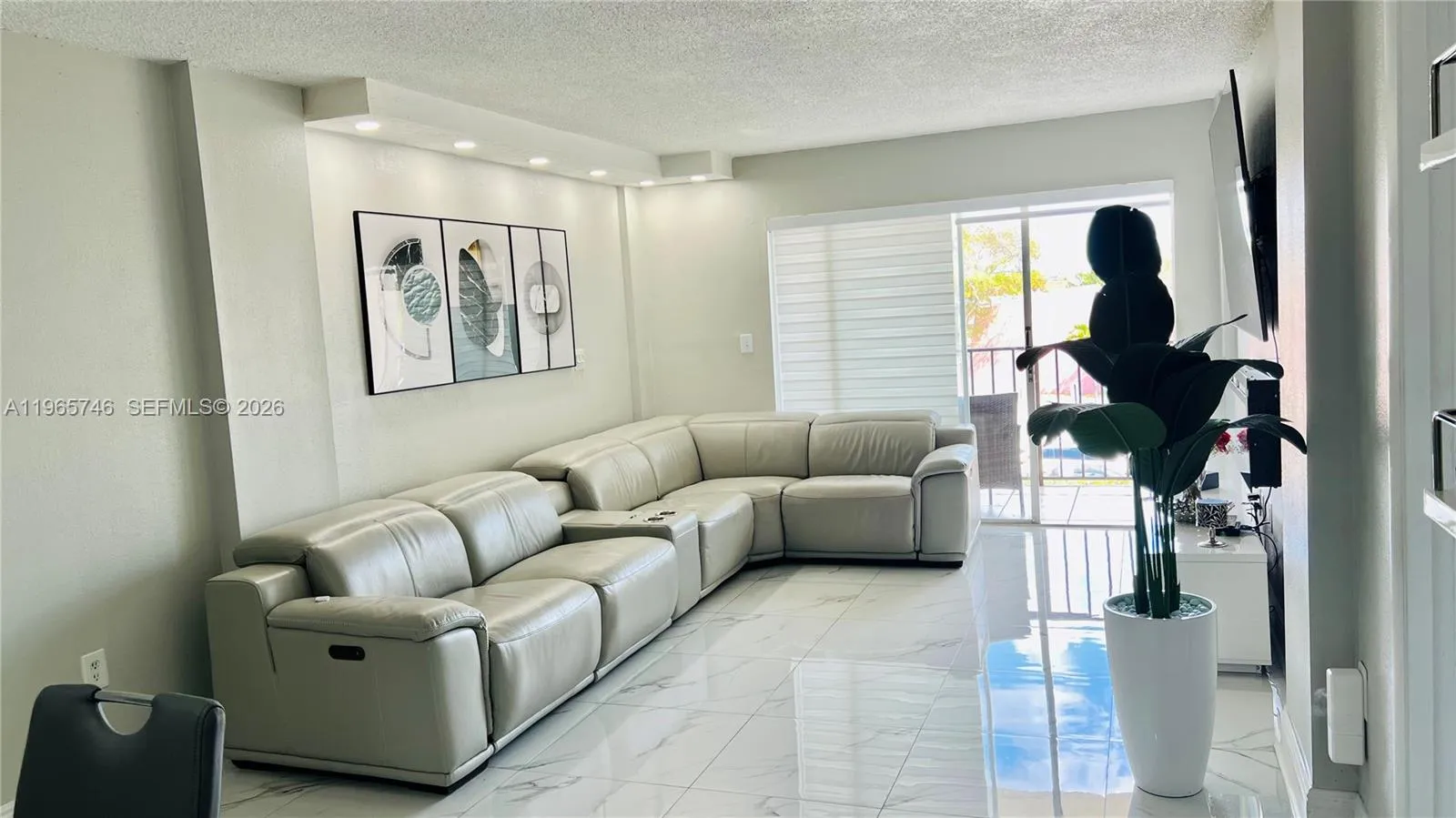 14250 SW 62nd St # 319, Miami FL 33183