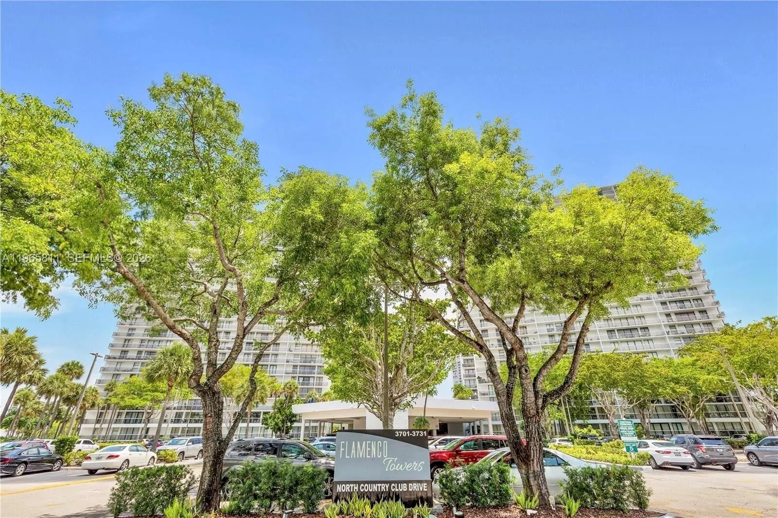 3701 N Country Club Dr # 1505, Aventura FL 33180