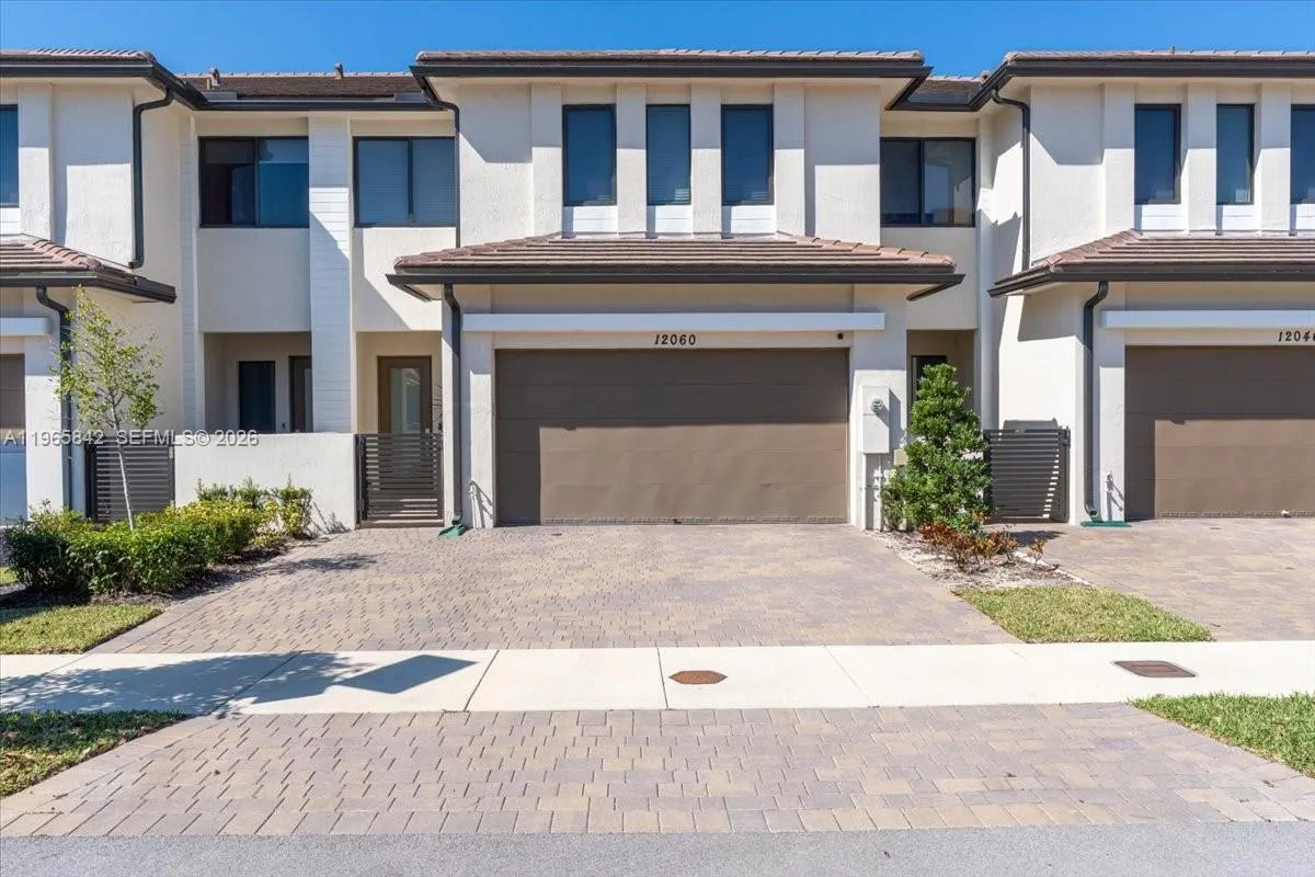 4 bedroom 3 bath for sale at 12060 SW 82nd Pl, Miami FL 33156