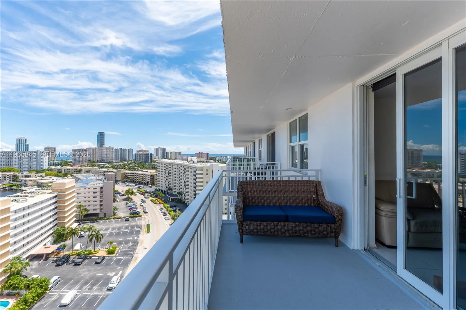 427 Golden Isles Dr # 16F, Hallandale Beach FL 33009