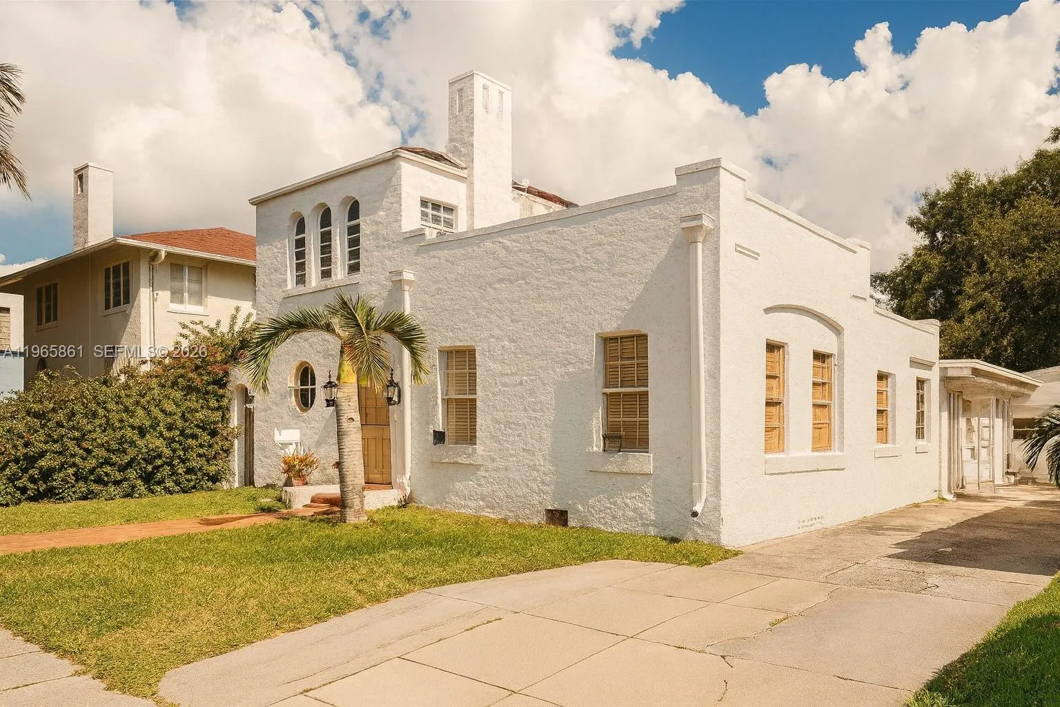 1545 NW 8th Ter, Miami FL 33125