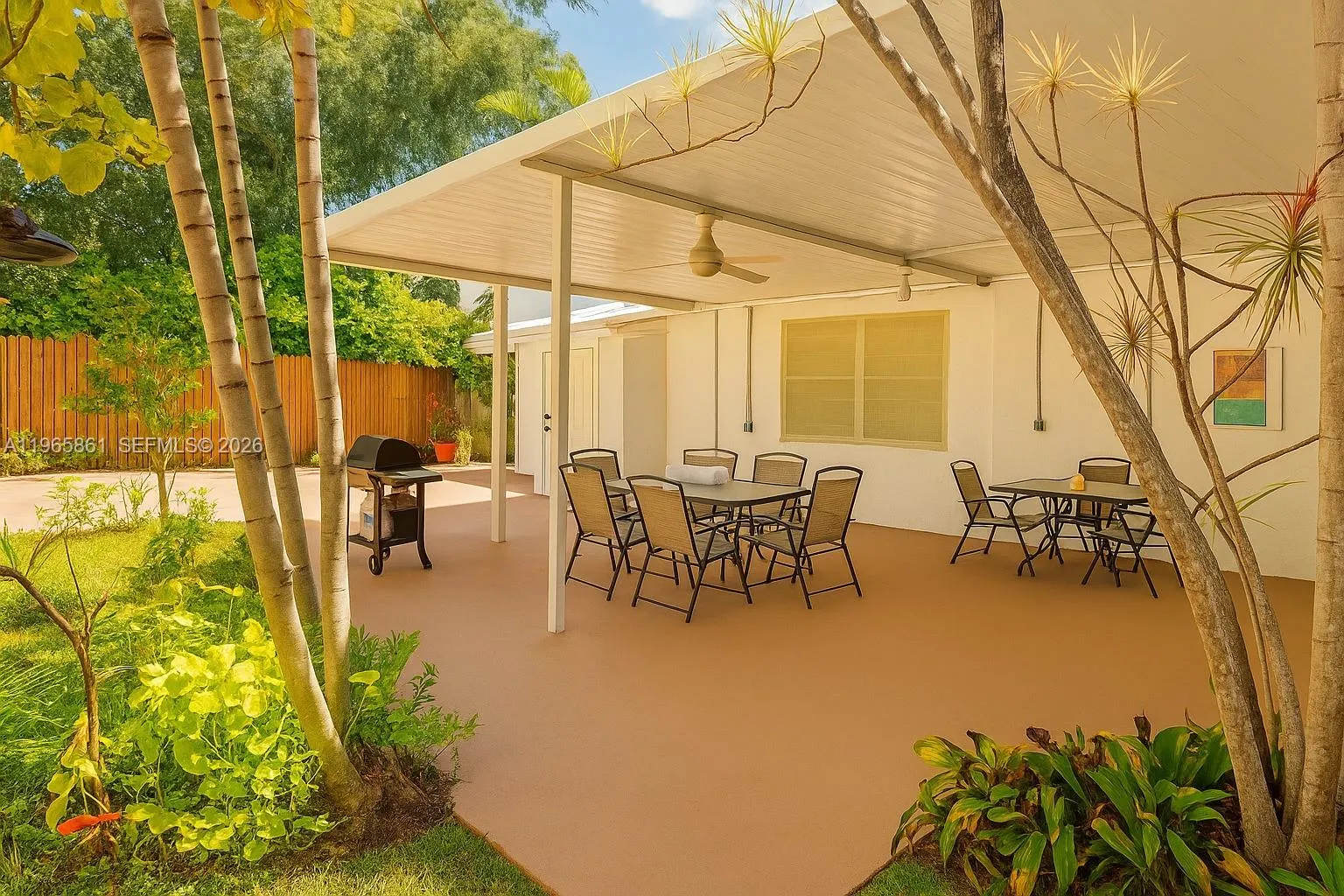 1545 NW 8th Ter, Miami FL 33125