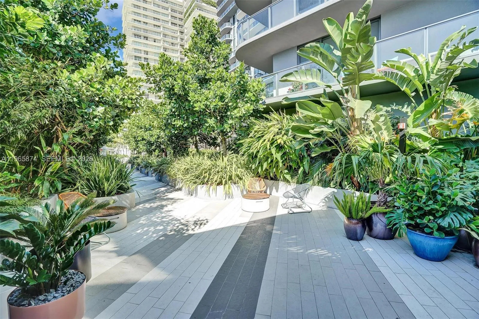 121 NE 34th St # 2205, Miami FL 33137