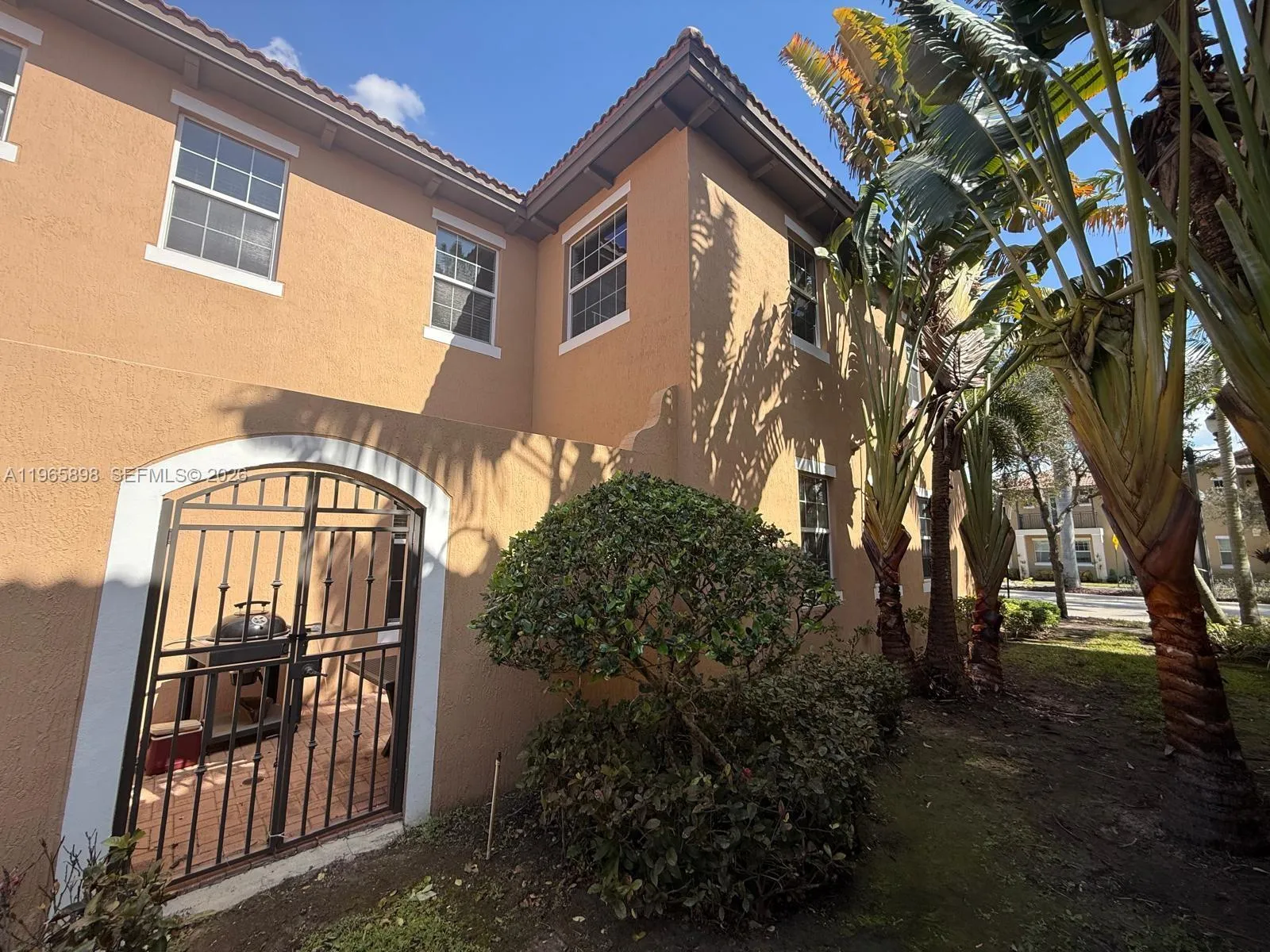 1408 SW 147th Ave, Pembroke Pines FL 33027
