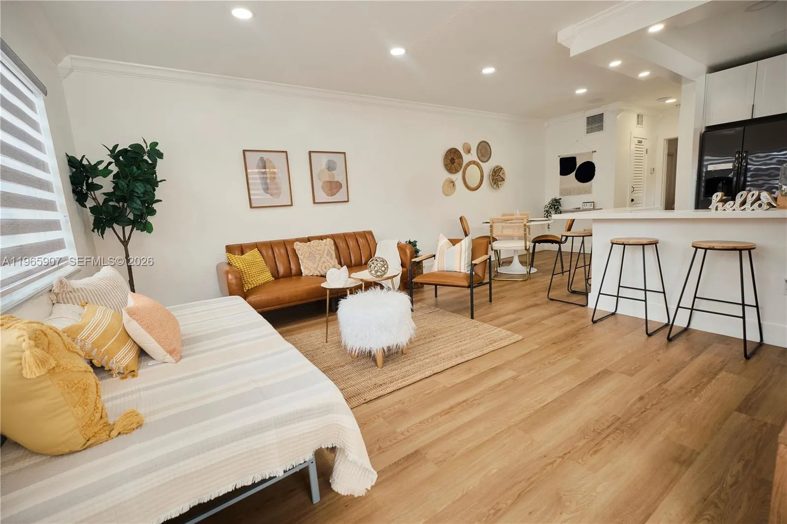 1232 SW 30th Pl, Miami FL 33135