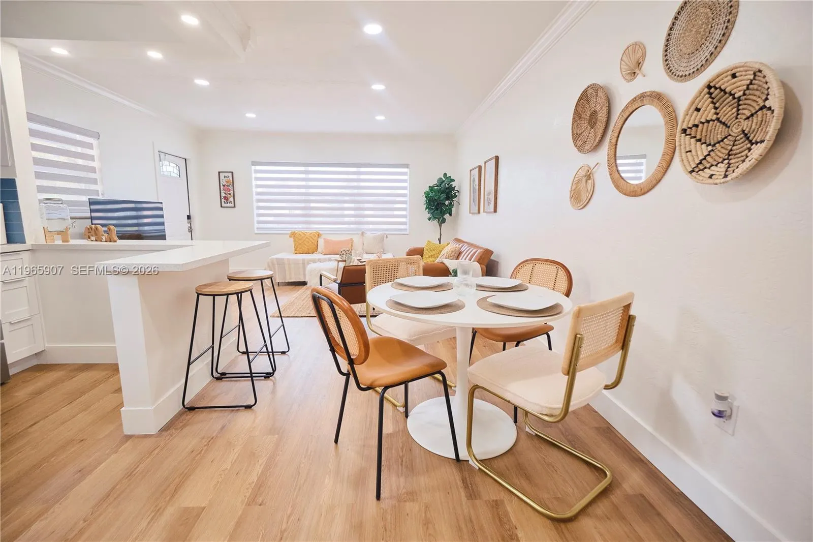 1232 SW 30th Pl, Miami FL 33135