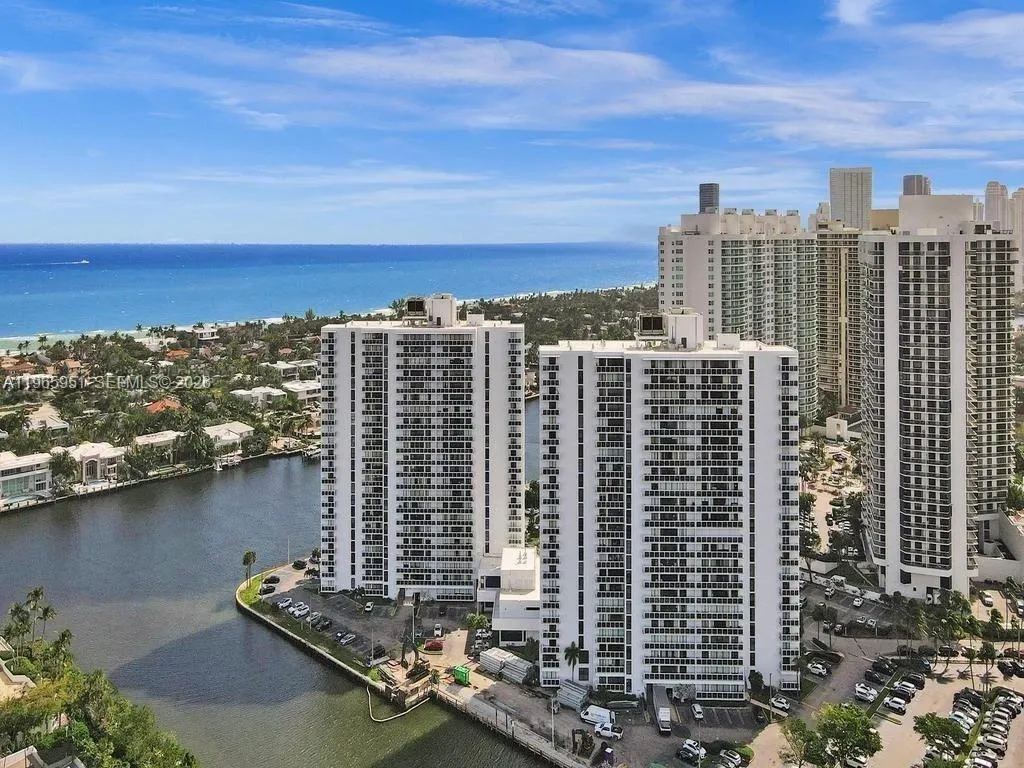 20515 E Country Club Dr # 1642, Aventura FL 33180