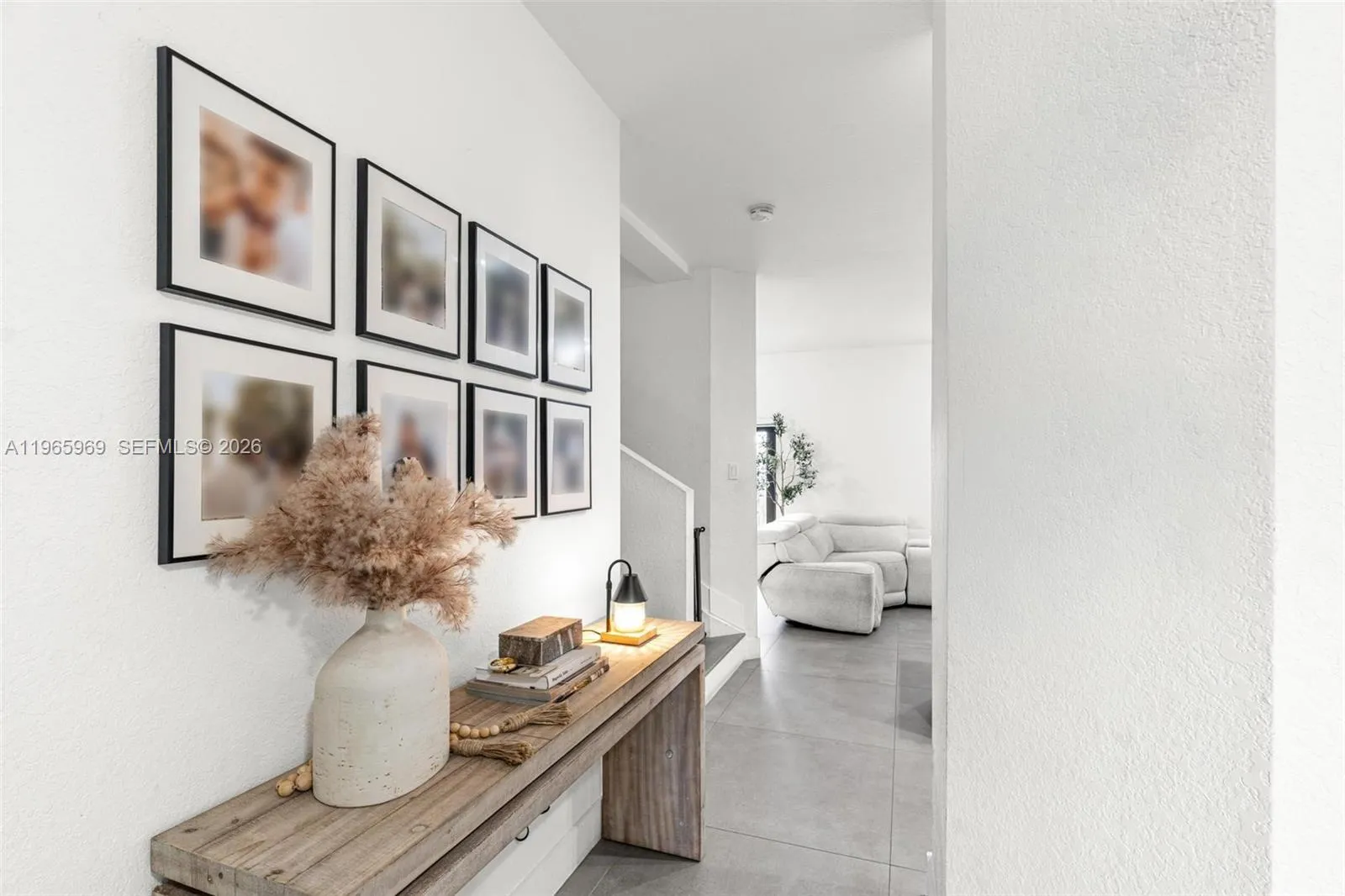 16371 SW 44th Ter, Miami FL 33185