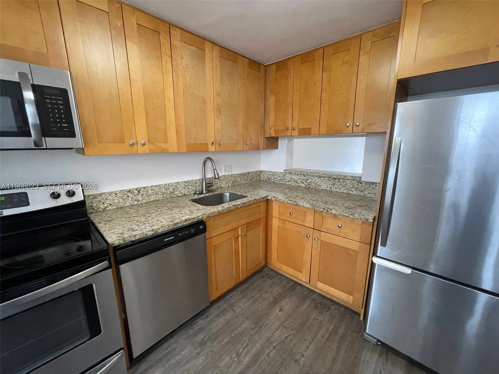 4700 Washington St # 507, Hollywood FL 33021