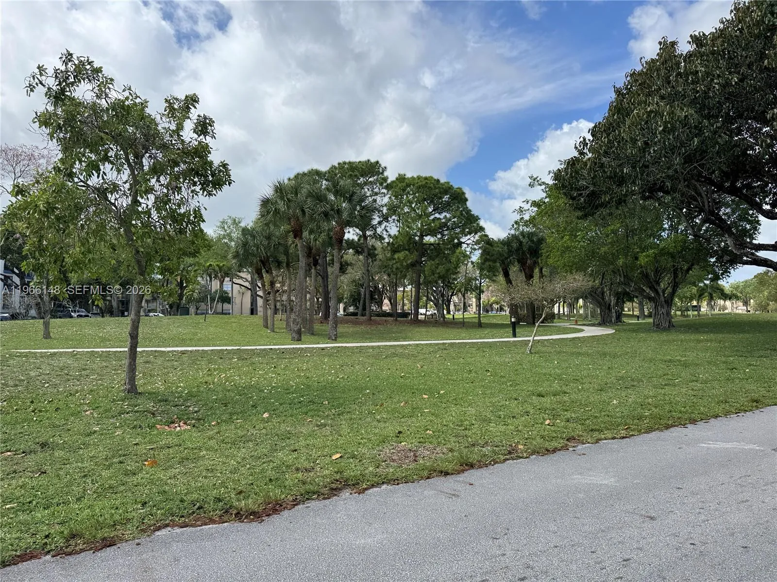 6301 N Fall Circle Dr # 213, Lauderhill FL 33319