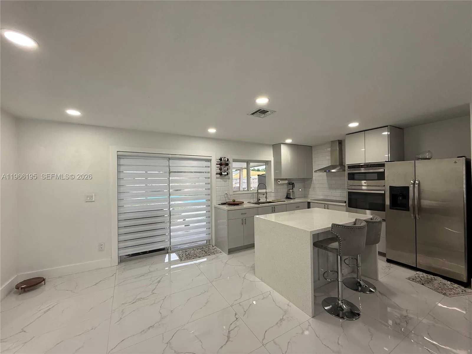 1950 NW 190th Ter, Miami Gardens FL 33056