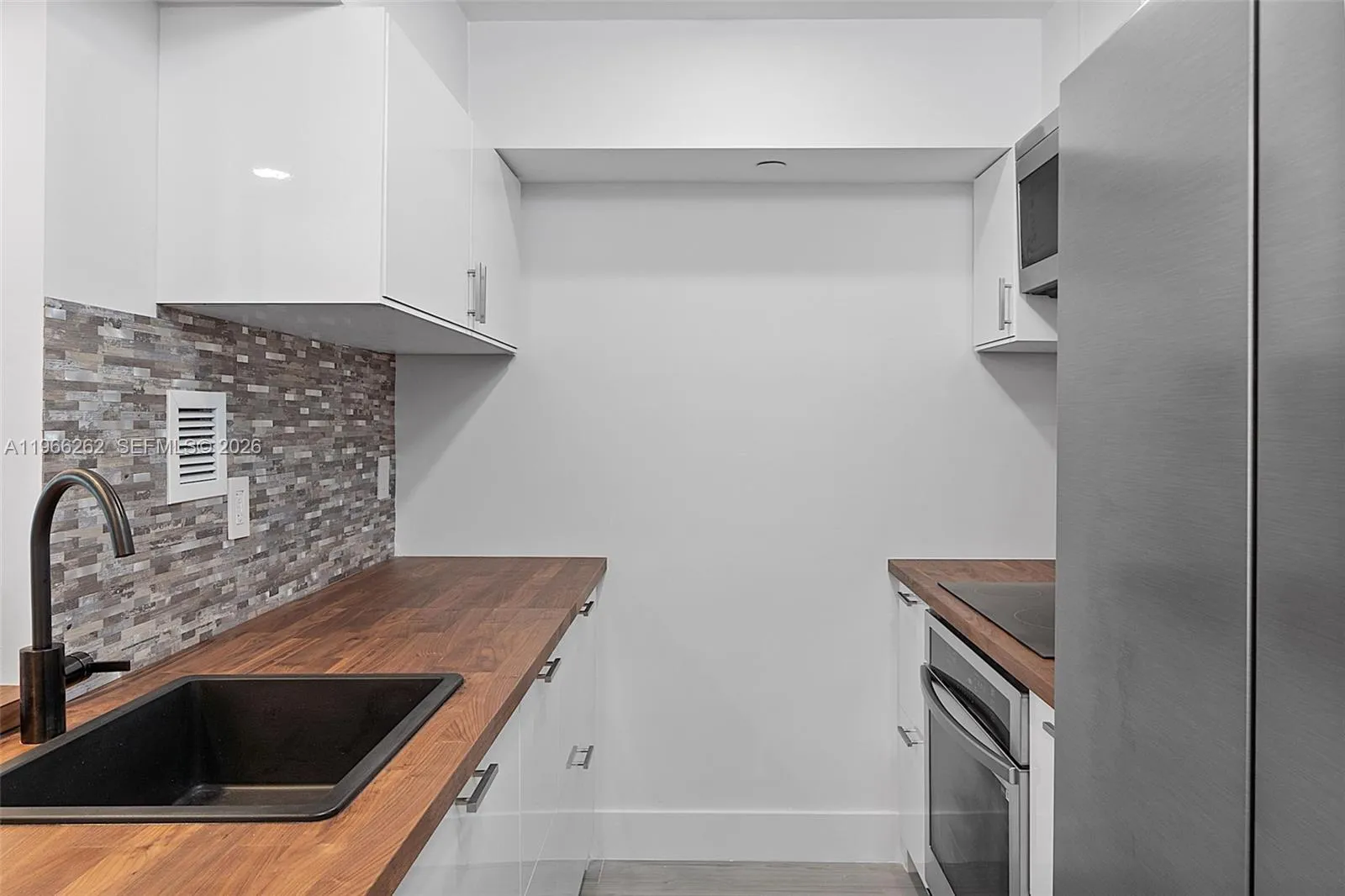 1200 West Ave # 521, Miami Beach FL 33139