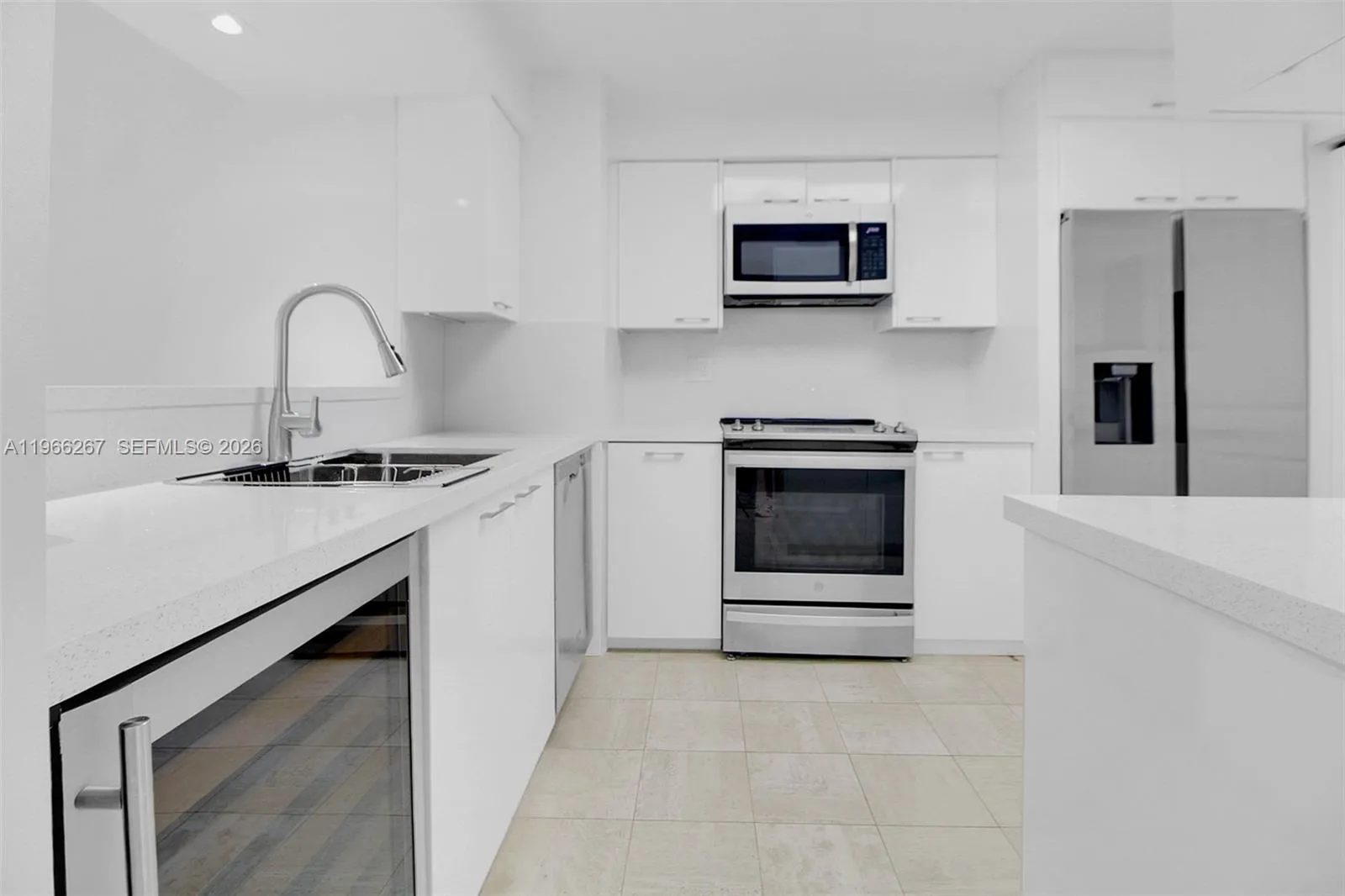 5757 Collins Ave # 1003, Miami Beach FL 33140