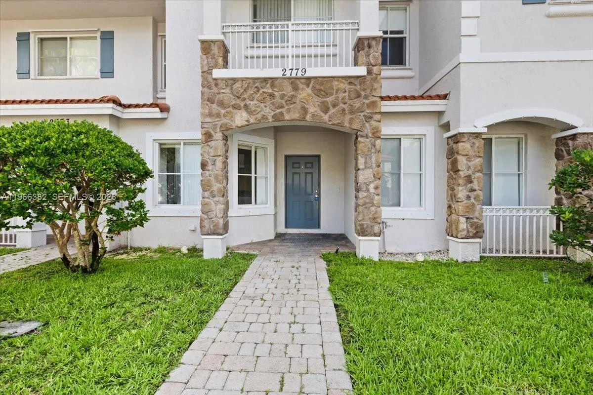 2779 SW 82ND AVE # 105, Miramar FL 33025