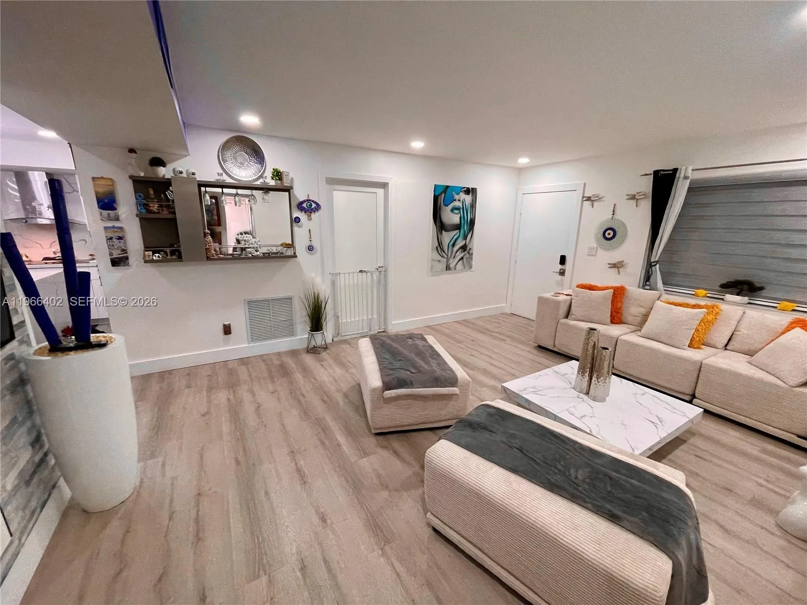 8635 NW 8th St # 311, Miami FL 33126